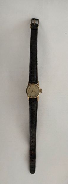 OMEGA 
Small ladies' wristwatch, case in...