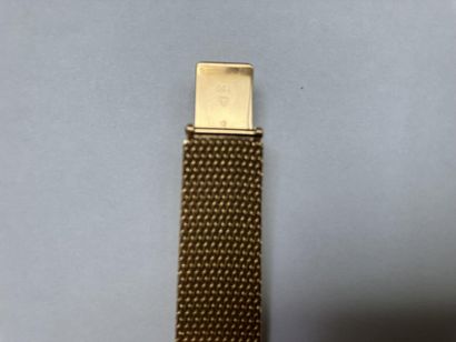 OMEGA. FRAIS ACHETEURS REDUITS : 5% H.T.
FRAIS...