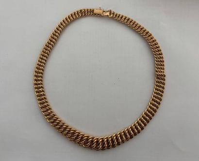 COLLIER OR JAUNE 18 K 
Collier en or jaune...