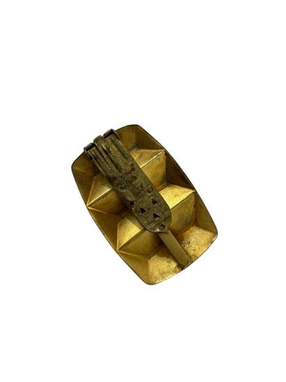 CLIP BRUSH 
Clip brooch in gilded metal with...