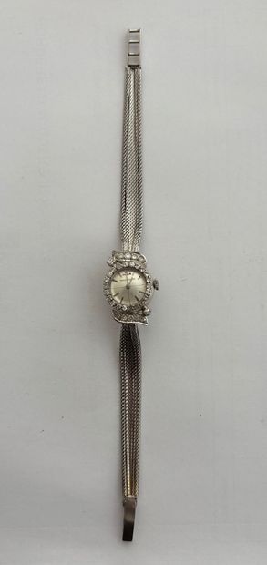 JAEGER LECOULTRE 
Ladies' wristwatch in 18K...