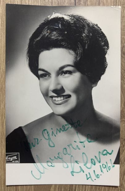 LILOVA (Margarita) (1935-2012). Cantatrice...