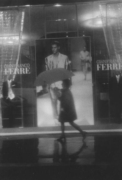 Thierry VALENCIN (XX) 
Sous la pluie, Avenue...