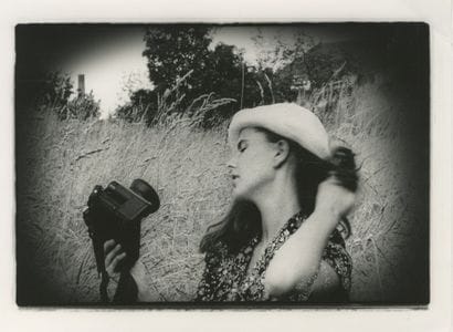 Thierry VALENCIN (XX) 
Portrait de femme,...