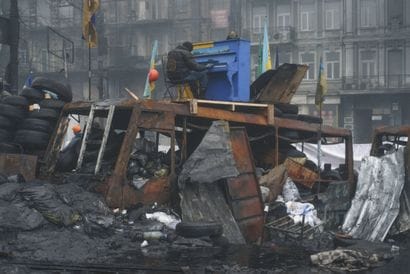 Eric BOUVET (Né en 1961) 
Place Maïdan, Kiev,...