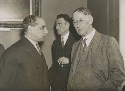 Politique 
Le délégué Russe A. Gurevitch...