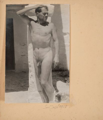 Raoul HAUSSMANN (1886-1971)

Self-portraits...