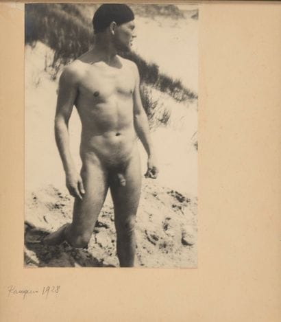 Raoul HAUSSMANN (1886-1971)

Self-portraits...