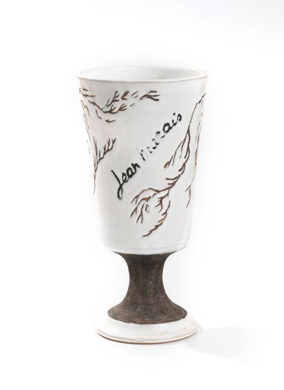 Jean MARAIS (1913-1998)


Les Deux Visages


Vase...
