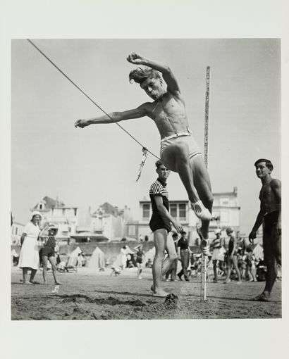 Emeric FEHER (1904-1966)


Saut en hauteur,...