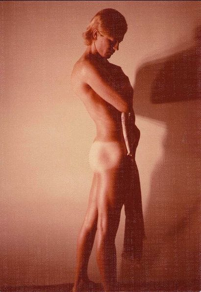 Jim FRENCH (1932-2017) pour Colt Studio

Jeune...