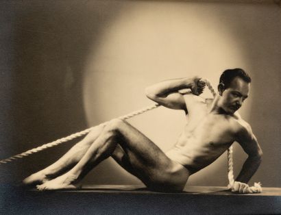 Ecole américaine


Homme à la corde, c.1930


Tirage...