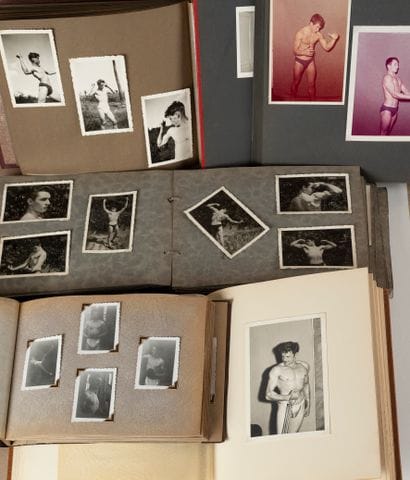 ANONYME
Albums



Interesting set of five...