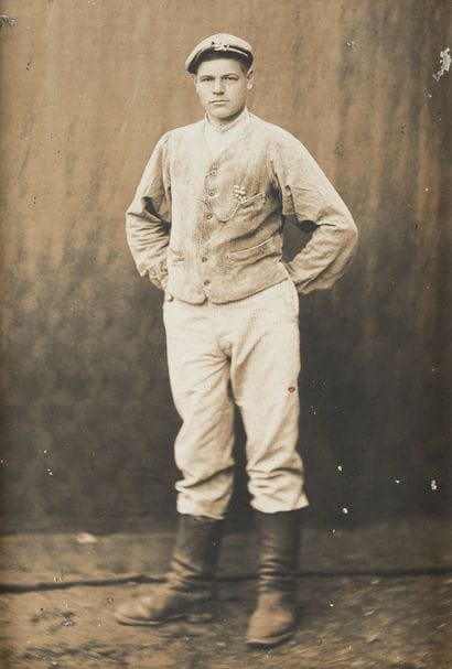 Pierre PETIT (1831-1909) et divers


Portraits...