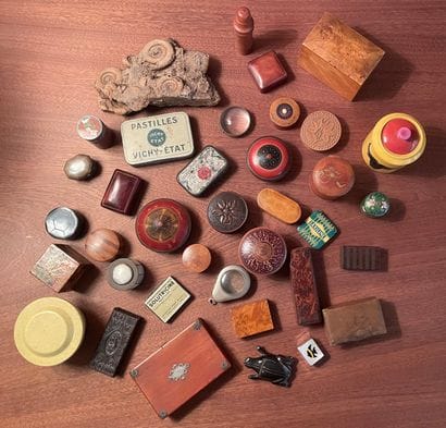 Boîtes souvenirs de voyages
Ensemble d'une...