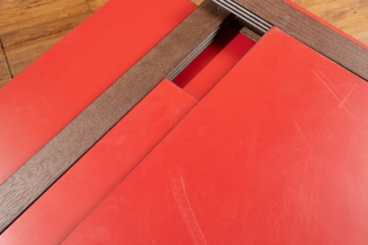 Bernard VUARNESSON (1935-)
Table à système...