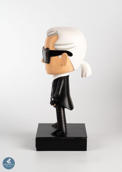 Tokidoki X Karl Lagerfeld
Kl strass.
Avec...