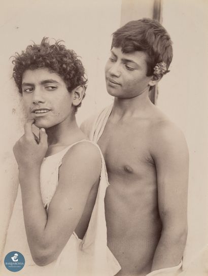 Wilhelm Von GLOEDEN (1856-1931)	
Deux garçons...