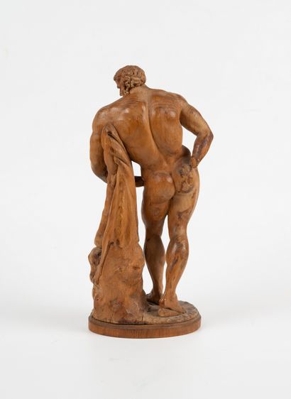 Hercule en bois sculpté en ronde-bosse, d'après...