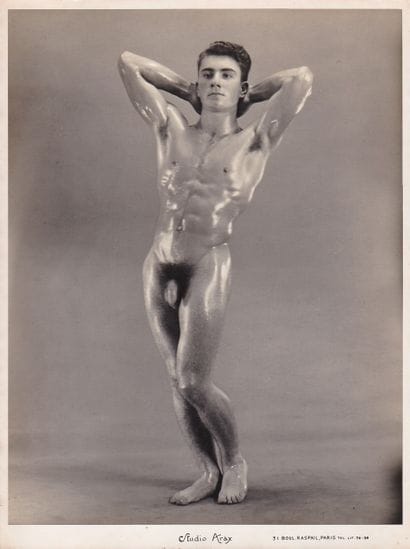 Studio Arax (Gregor Arax 1897-1975)
Louis...