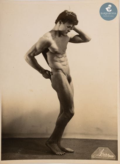Studio 	ARAX 	(1897-1975)
	Robert Duranton,...