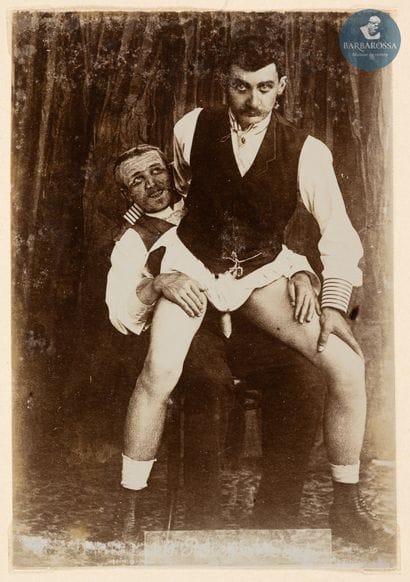 ANONYME
		Série porno 