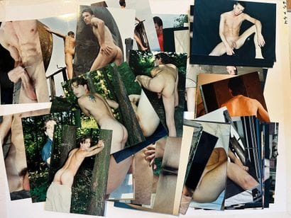 ANONYME		
Garçons nus et en érection, c.1990/2000	
Cent...
