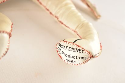 WALT DISNEY - Pongo et son chiot en moleskine,...