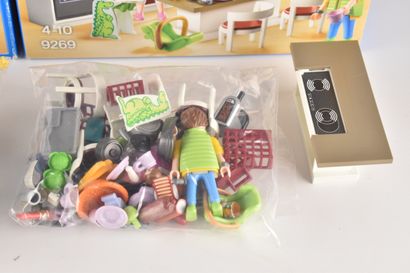 PLAYMOBIL - Lot de deux boites composé de...