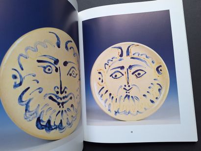 BEYELER GALLERY
3 exhibition catalogs 
1/