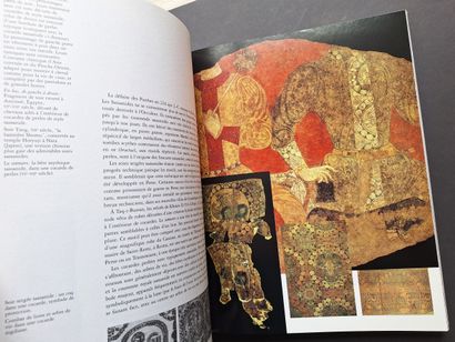 FABRIC
Two publications
1/“Histoires tissées”;...