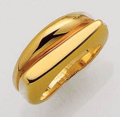 FRED
Bague en or jaune 18K (750/oo) formée...