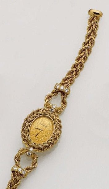 BOUCHERON
Montre bracelet de dame en or jaune...