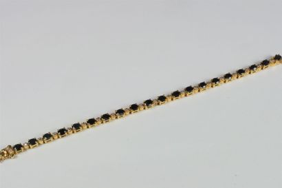 Bracelet articulé en  vermeil (925/oo) serti...