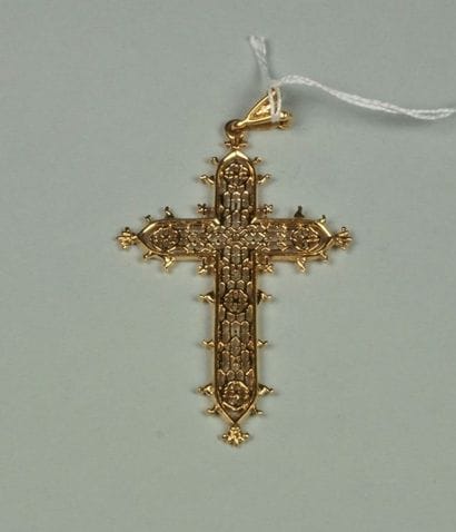 Croix du Pont d'Estaing en or jaune 18K (750/oo)...