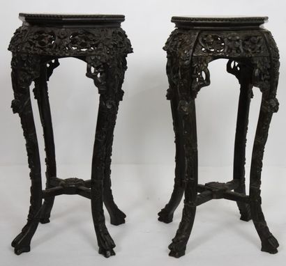 ENSEMBLE DE DEUX SELLETTES OCTOGONALES EN...
