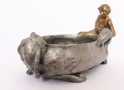 COUPE A LA NAIADE 1900 DE Maurice BOUVAL...