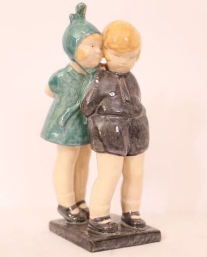 GROUPE EN FAIENCE 