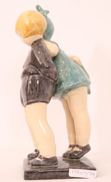 GROUPE EN FAIENCE 