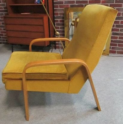ENSEMBLE DE QUATRE FAUTEUILS DE 