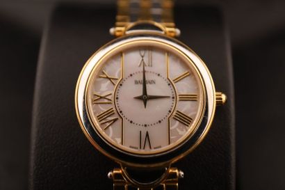BALMAIN LADY'S WRISTWATCH

Battery-powered...