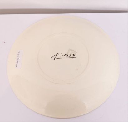 ASSIETTE EN FAIENCE DE SALINS 