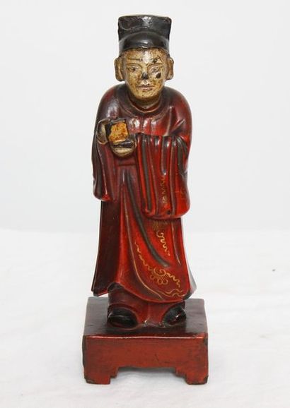 Dignitary in lacquered wood China Ming Dynasty...