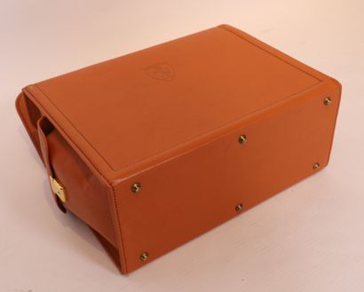 VERY NICE SUITCASE IN NATURAL LEATHER BY...