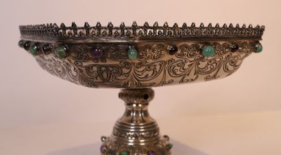TRES BELLE COUPE EN ARGENT SUR PIEDOUCHE...