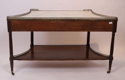 VERY NICE MAHOGANY AND MAHOGANY VENEER CONSOLE

Resting...