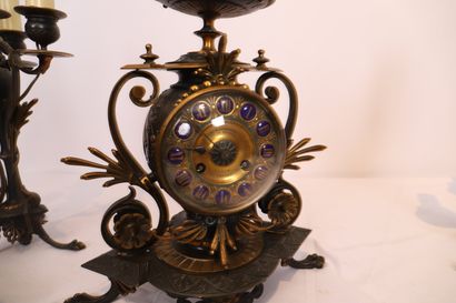 H HOUDEBINE
CHARMANTE PETITE GARNITURE EN...
