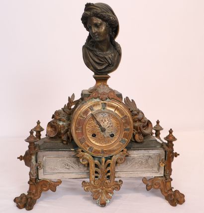 A CARRIER
PENDULE 
