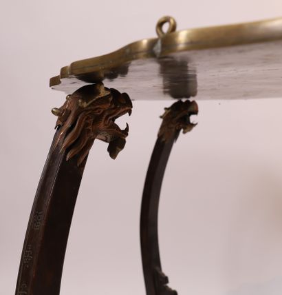 GUERIDON CHINOIS PLIANT EN BOIS MOULURE ET...