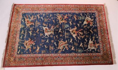 
TRES FIN ET ORIGINAL TAPIS GHOUM EN SOIE...